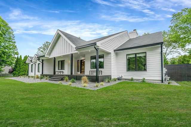 57 Varsity Boulevard, East Setauket, NY 11733
