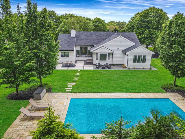 57 Varsity Boulevard, East Setauket, NY 11733
