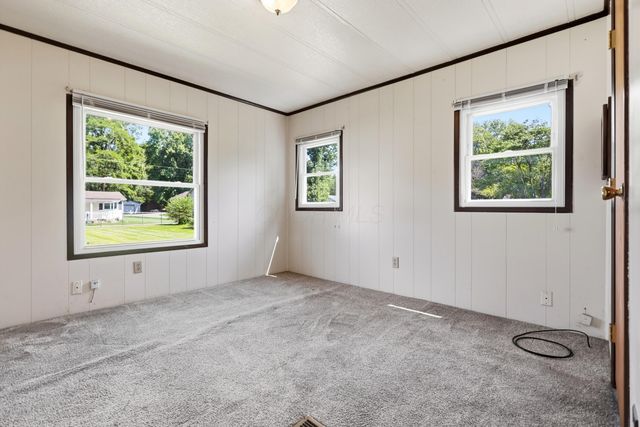 4748 Walker Street, Springfield, OH 45505