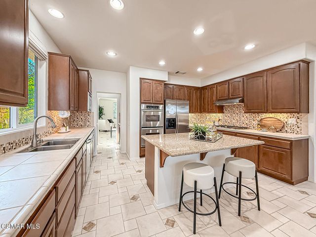 4224 Shawnee Street, Moorpark, CA 93021