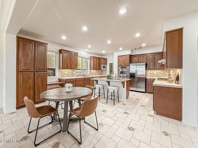 4224 Shawnee Street, Moorpark, CA 93021