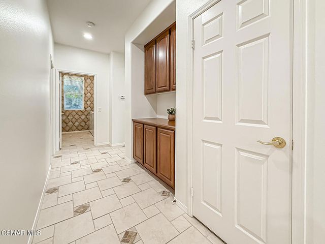 4224 Shawnee Street, Moorpark, CA 93021