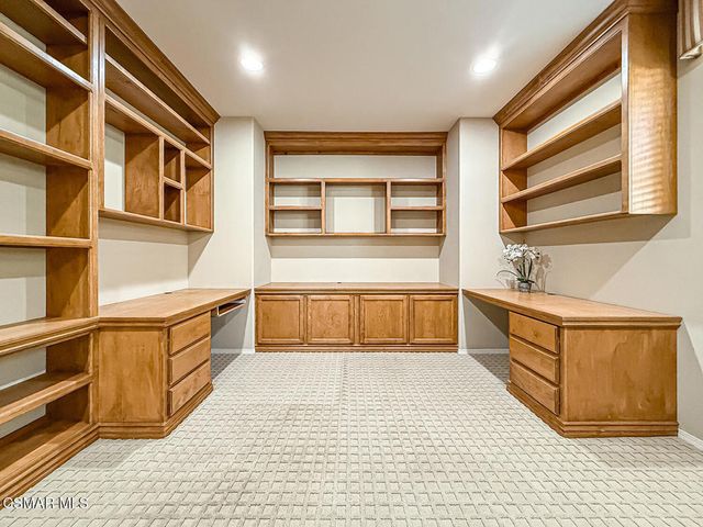 4224 Shawnee Street, Moorpark, CA 93021