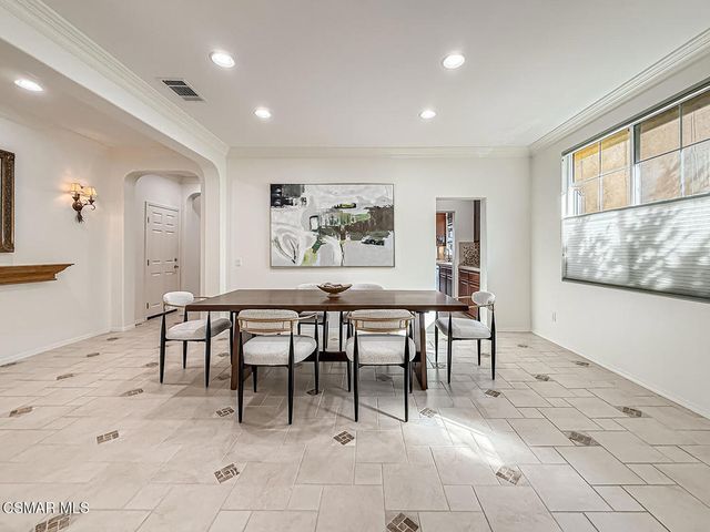 4224 Shawnee Street, Moorpark, CA 93021