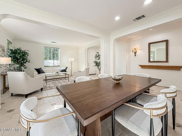 4224 Shawnee Street, Moorpark, CA 93021