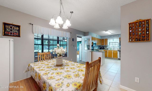 2435 RANGE LINE Road, Middleburg, FL 32068