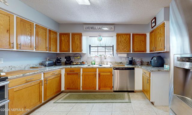 2435 RANGE LINE Road, Middleburg, FL 32068