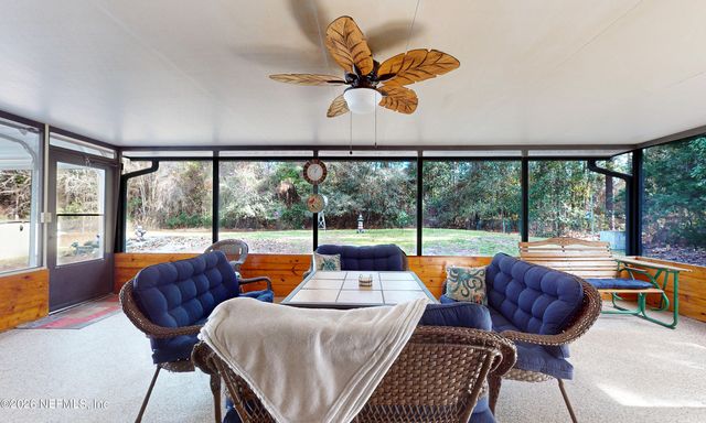 2435 RANGE LINE Road, Middleburg, FL 32068