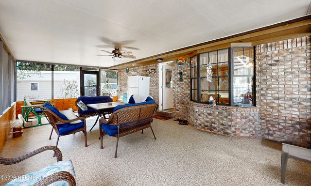 2435 RANGE LINE Road, Middleburg, FL 32068