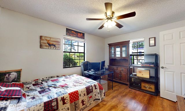 2435 RANGE LINE Road, Middleburg, FL 32068