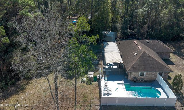 2435 RANGE LINE Road, Middleburg, FL 32068