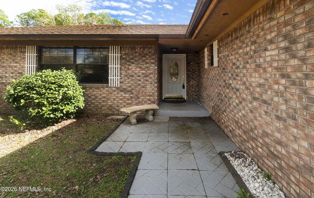 2435 RANGE LINE Road, Middleburg, FL 32068