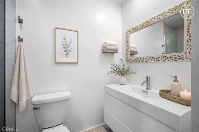 2359 Mira Vista Avenue F, Montrose, CA 91020