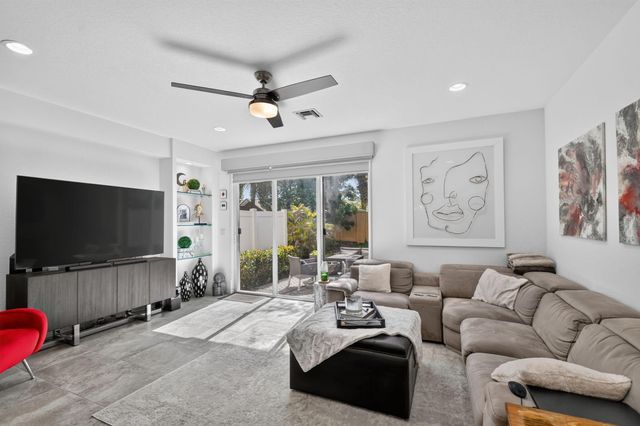 5765 Monterra Club Drive, Lake Worth, FL 33463