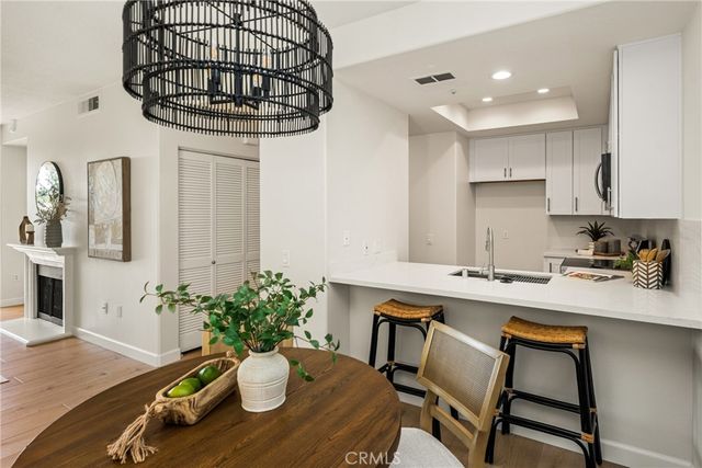 2960 Champion Way 2301, Tustin, CA 92782