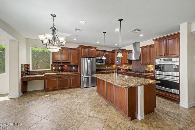 20721 W PARK MEADOWS Drive, Buckeye, AZ 85396