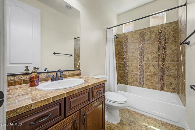 20721 W PARK MEADOWS Drive, Buckeye, AZ 85396