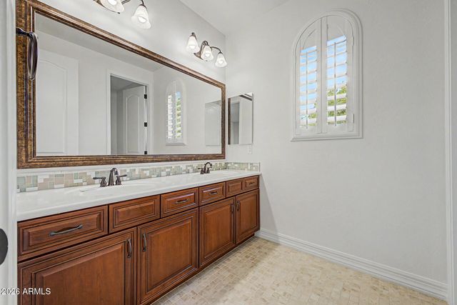 20721 W PARK MEADOWS Drive, Buckeye, AZ 85396