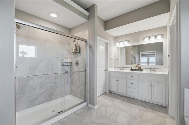9419 NE 98th Terrace, Kansas City, MO 64157