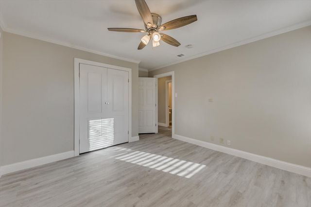 2009 Exeter Drive, Irving, TX 75062