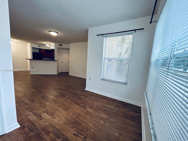 12980 Vista Isles Dr 315, Plantation, FL 33325