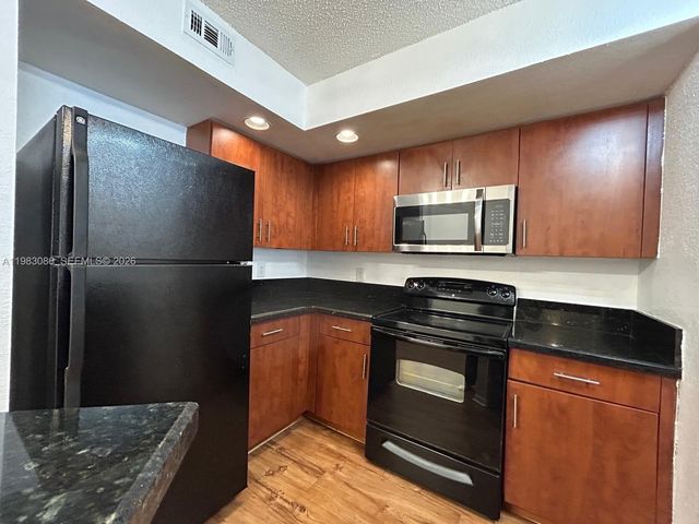 12980 Vista Isles Dr 315, Plantation, FL 33325