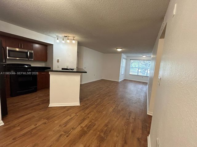 12980 Vista Isles Dr 315, Plantation, FL 33325