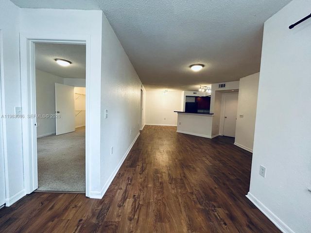 12980 Vista Isles Dr 315, Plantation, FL 33325