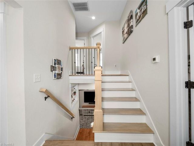4053 Gunsmith Court, Jamestown, NC 27282