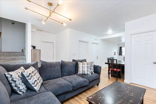 66 Hamilton St 3, Leominster, MA 01453