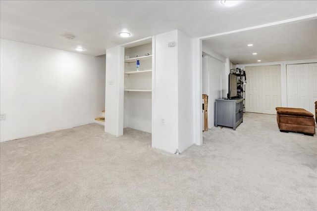 66 Hamilton St 3, Leominster, MA 01453
