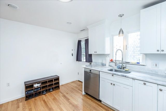 66 Hamilton St 3, Leominster, MA 01453
