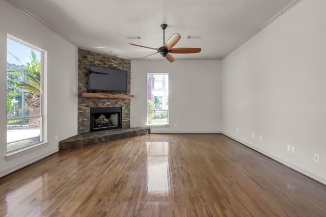 12758 Aries Loop Loop, Willis, TX 77318