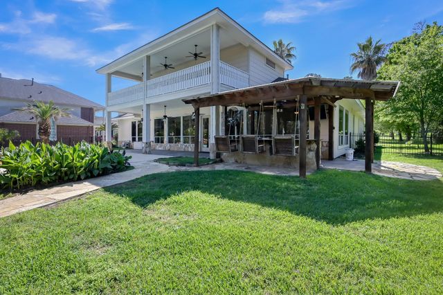 12758 Aries Loop Loop, Willis, TX 77318