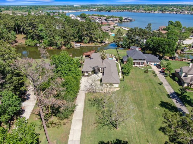 12758 Aries Loop Loop, Willis, TX 77318