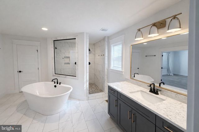 110 PARKVIEW WAY, Newtown Square, PA 19073