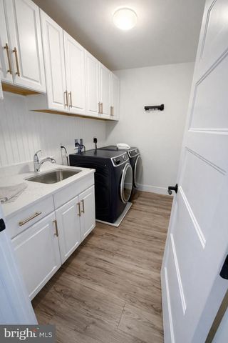 110 PARKVIEW WAY, Newtown Square, PA 19073