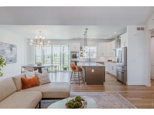 1215 Art Dr, Berthoud, CO 80513