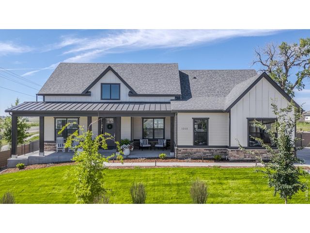 1215 Art Dr, Berthoud, CO 80513