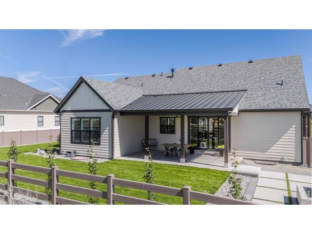 1215 Art Dr, Berthoud, CO 80513