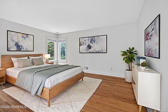 586 Kingfisher Circle, Brick, NJ 08723