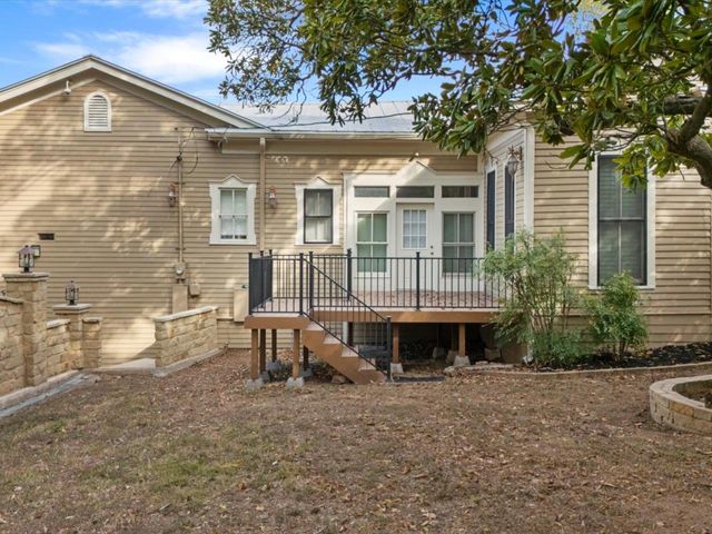 802 Main ST, Bastrop, TX 78602