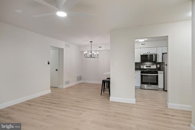 161-A BRADFORD CT, Mount Laurel, NJ 08054