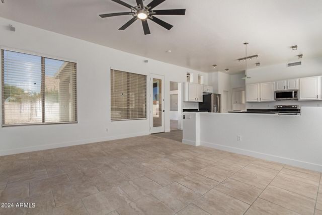 4327 E Sands Drive, Phoenix, AZ 85050