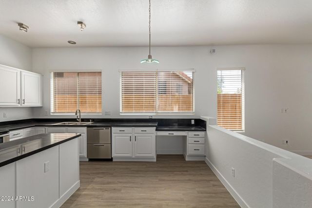 4327 E Sands Drive, Phoenix, AZ 85050