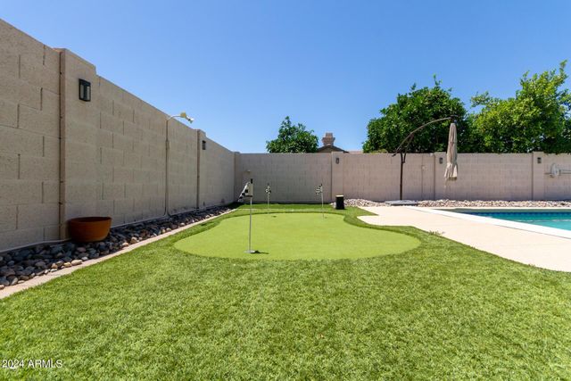 4327 E Sands Drive, Phoenix, AZ 85050