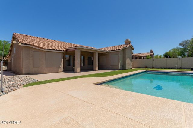 4327 E Sands Drive, Phoenix, AZ 85050