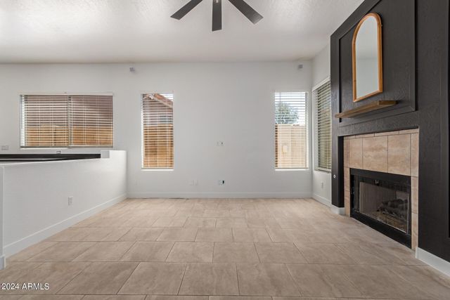 4327 E Sands Drive, Phoenix, AZ 85050