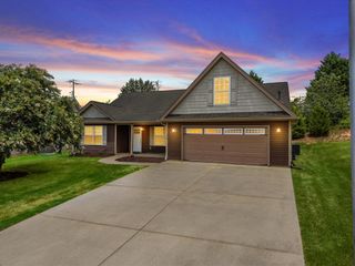 319 Kelly Farm Road, Moore, SC 29369