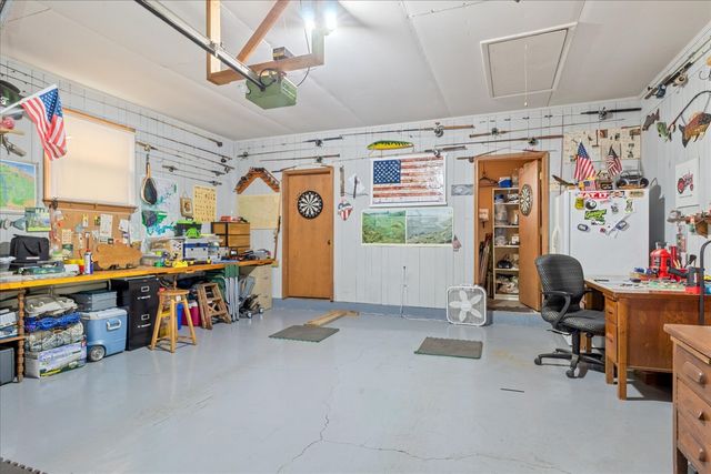 806 Brookhaven Cir, Shelbyville, TN 37160